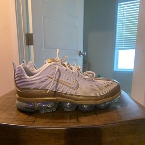 Size 12 Vapor Max360 white & gold ready to be sold!!! In questions msg me asap.